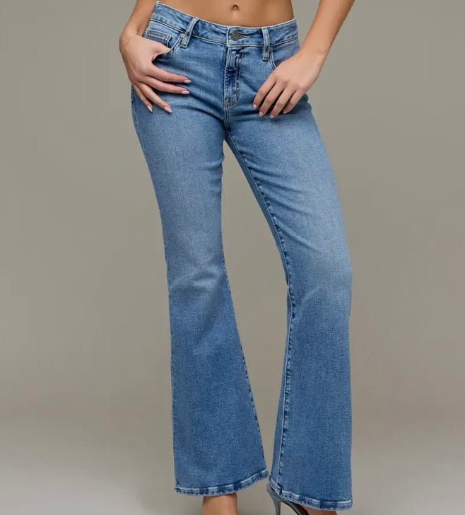 Hidden Bootcut Jean